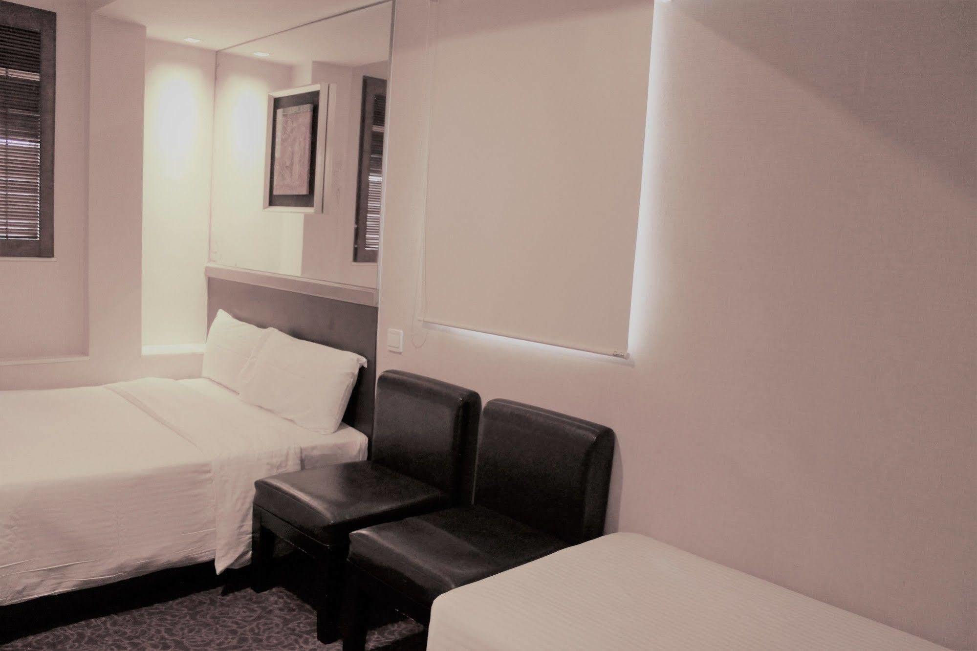 קוולון Oriental Lander Hotel מראה חיצוני תמונה